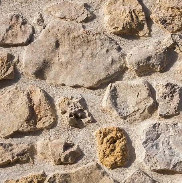 Rustega Bioconstruccion acabados con piedras, cal y madera